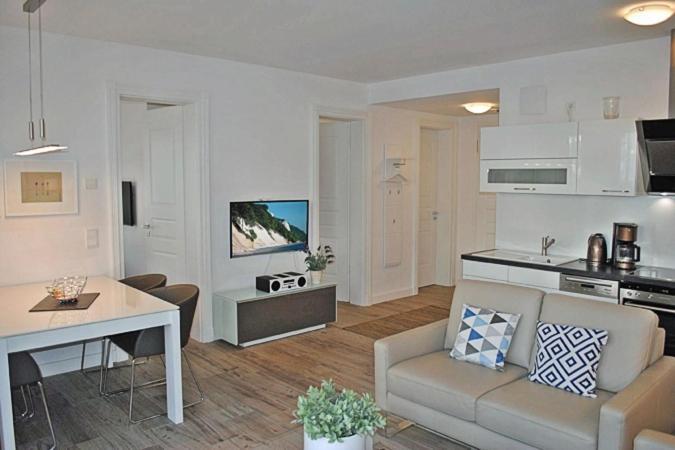 Villa Poseidon - We 5 In Strandnaehe Und Zentrumsnah บินซ์ ภายนอก รูปภาพ